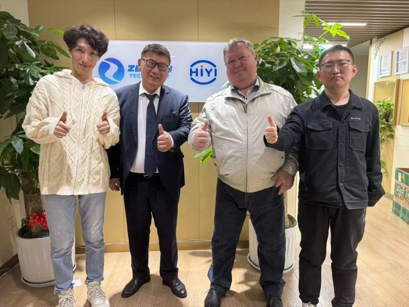 مشتریان قزاقستانی با گسترش به بازار آسیای مرکزی از فناوری Zetron بازدید کردند تا آینده جدیدی را برای ایمنی گاز کاوش کنند.